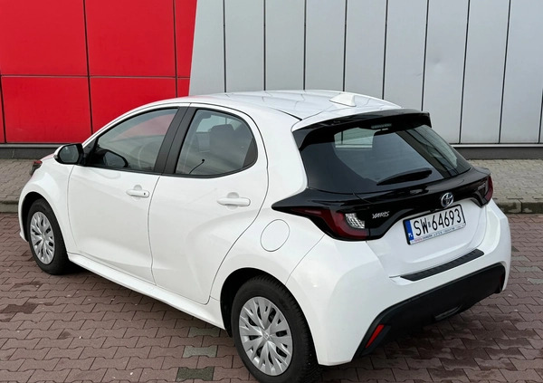 Toyota Yaris cena 78900 przebieg: 28120, rok produkcji 2022 z Brańsk małe 79